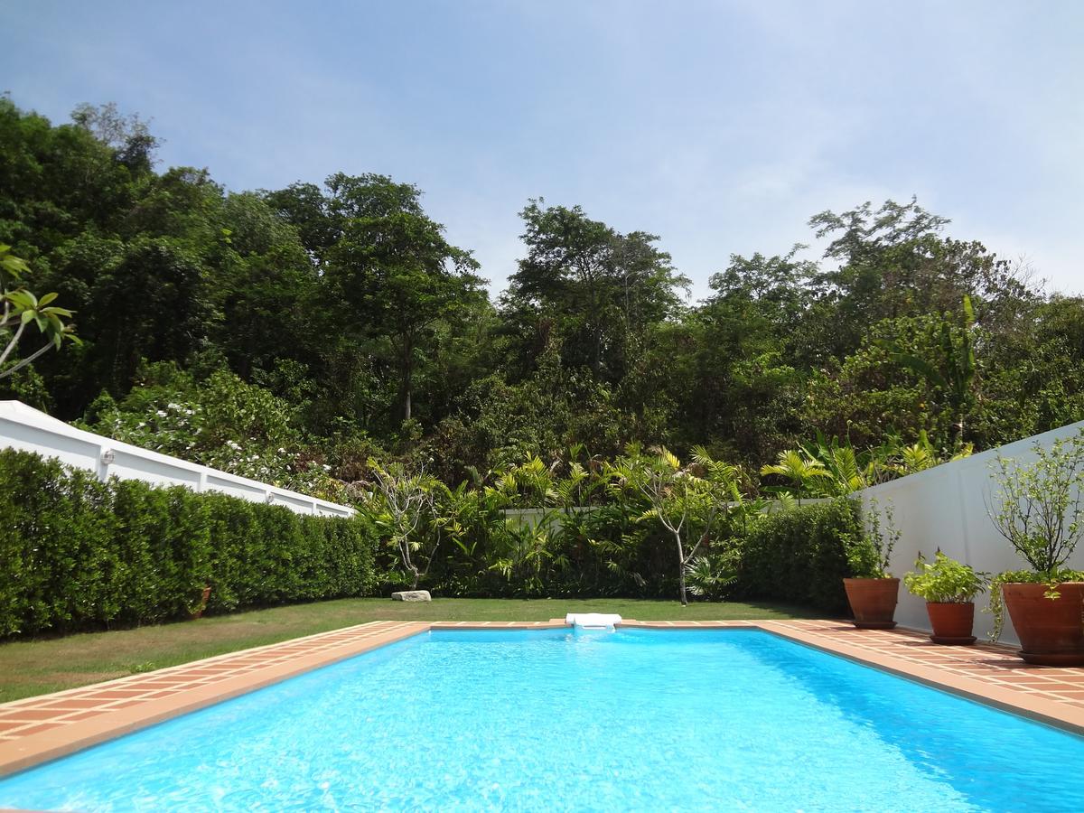 Baan Promphun Pool Villa By Bv Si Sunthon Exterior foto
